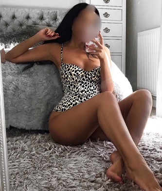 Anamur Escort Bayanları: Hem Kendini Hem Sizi Mutlu Eden Güzellik