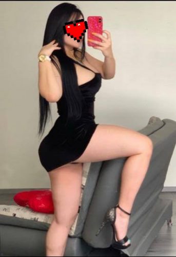 Erdemli Escort Kendine Güvenen, Samimi ve Çekici