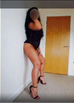 Alev-alev gerçek fotoğraflı escort Neriman